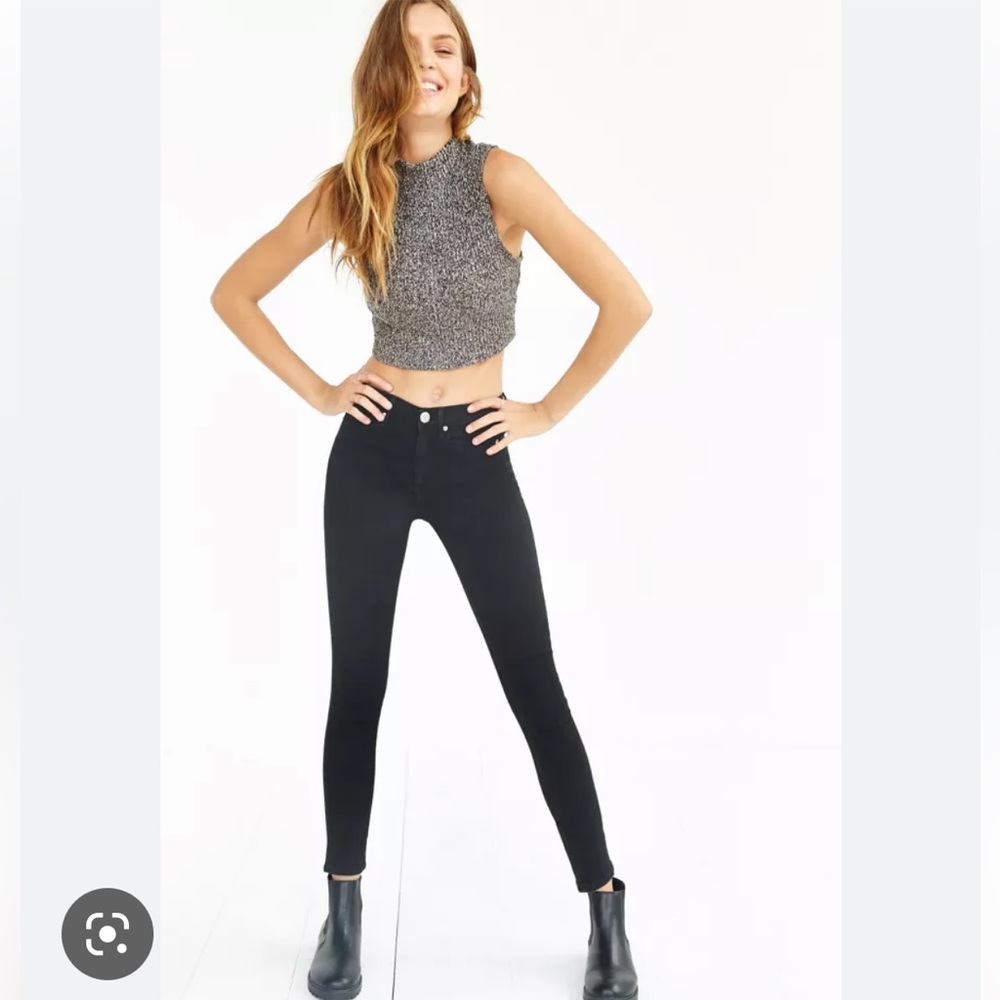 BDG Twig High Rise Cropped Skinny Jean
